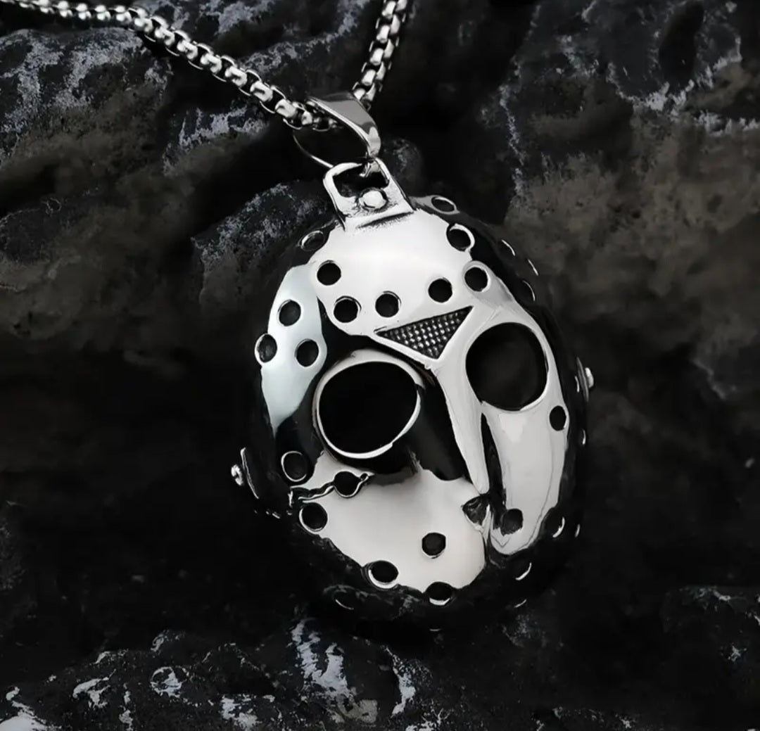 JASON PENDANT NECKLACE